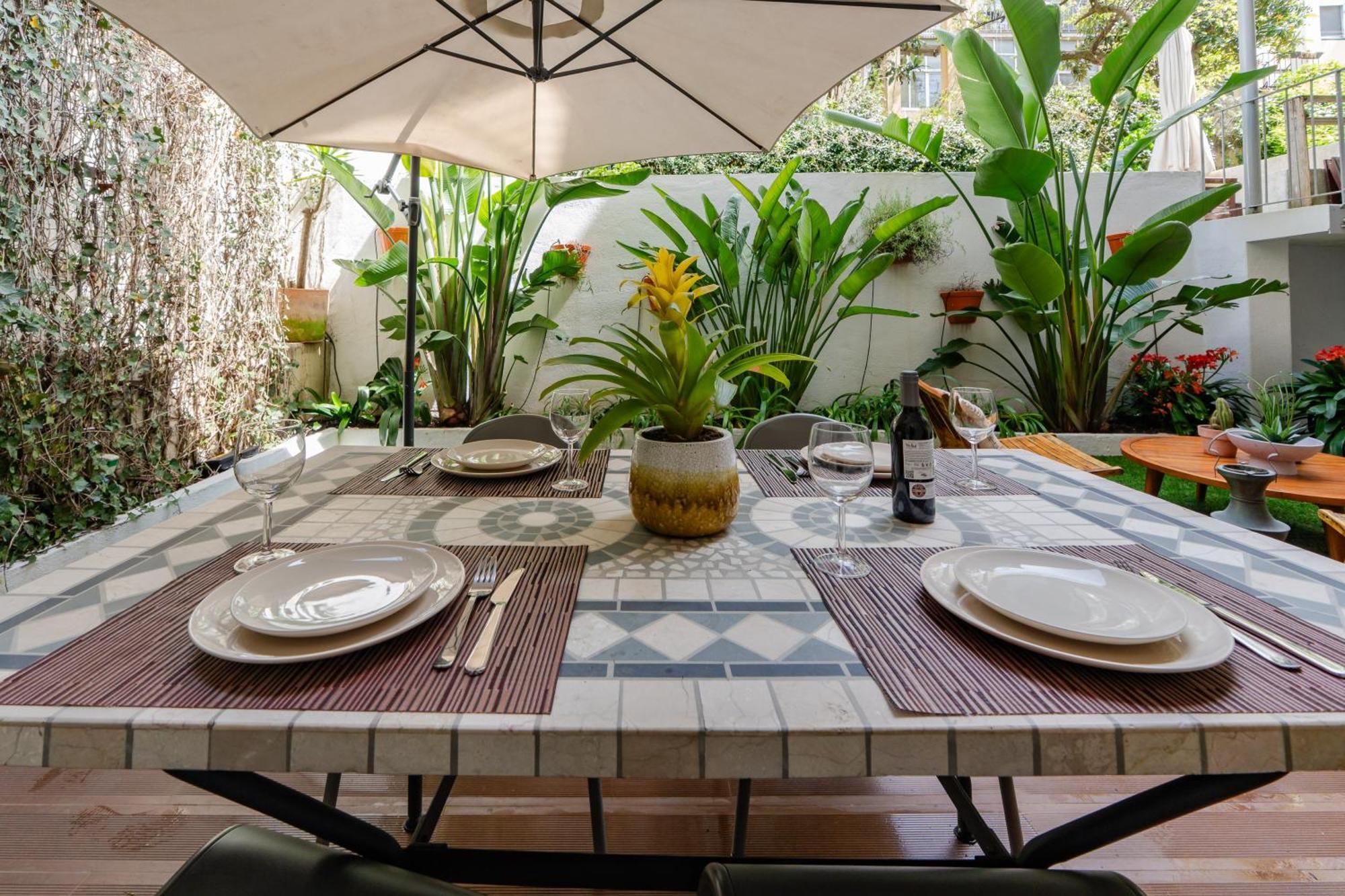 Апартаменти Lisbon Garden Retreat Екстер'єр фото